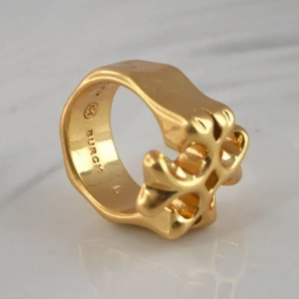 Tory Burch Roxanne Logo Ring in Tory Gold (NEW) - Picture 7 of 9